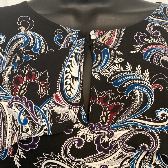 White House Black Market Paisley Blouse - Picture 3 of 5